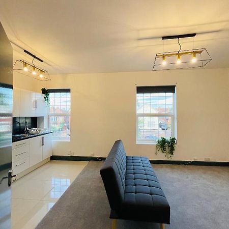 Yo Room! Apartments- Next To City Centre Apartment - With Free Parking Leicester Eksteriør bilde